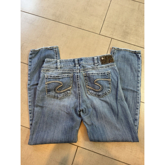 Silver Denim Jeans Women’s Size 28 Suki Mid Super Skinny Medium Wash Denim - Picture 4 of 8